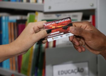 Mais de 8 mil estudantes garantiram Passe Livre Estudanti