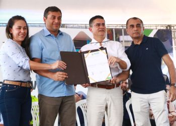 Wilson Lima e David Almeida assinam convênio para implantar novo Terminal Rodoviário de Manaus