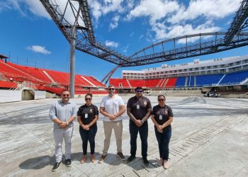 Confira regras de entrada de crianças e adolescentes no Bumbódromo de Parintins
