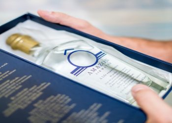 Água fabricada em Barcelos-AM e produzida a partir do ar da Floresta Amazônica recebe prêmio na Europa