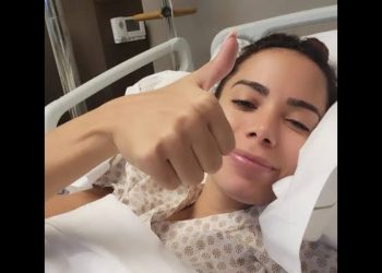 Anitta terá alta nesta segunda-feira, 25, mas seguirá de repouso em casa