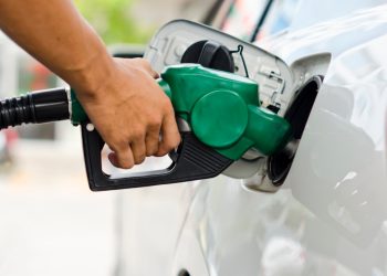 Petrobras anuncia nova redução do preço da gasolina a partir desta sexta (02)