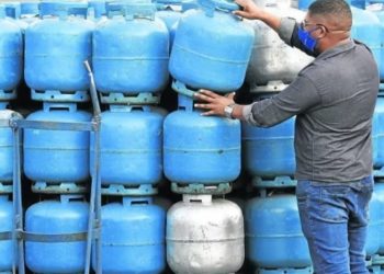 Petrobras reduz preço do gás de cozinha em 4,7%