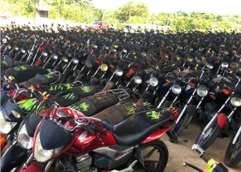 Detran oferece carros com lance inicial de R$ 200 em leilão com 737 veículos no AM