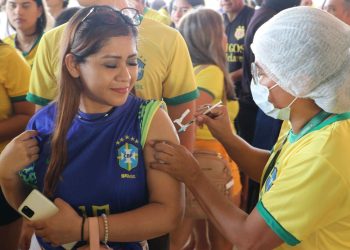 Manaus tem dez pontos de vacinação com 5 doses contra Covid-19 neste sábado