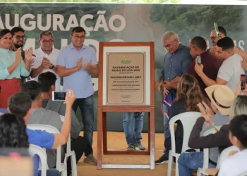 Wilson Lima entrega ramal do Uga-Uga asfaltado e projeta pavimentação de 170 quilômetros de ramais a partir de 2023