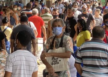 Amazonas volta à fase amarela no combate a Covid-19