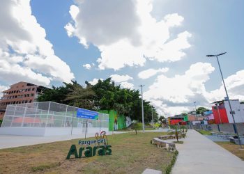 Com investimentos de R$ 1,9 bilhão, projetos e obras do Governo do Amazonas, via UGPE, alcançaram 3,7 milhões de pessoas em 2022