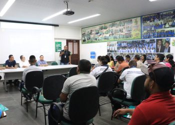 Idam realiza curso de boas práticas agrícolas, processamento e beneficiamento da mandioca