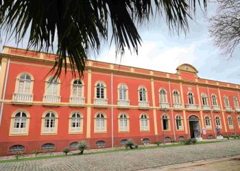 Espaços culturais anunciam mudanças nos horários de funcionamento durante o feriado