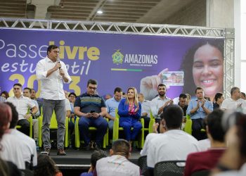 Governo do Amazonas repassa mais R$ 20 milhões à Prefeitura de Manaus para o Passe Livre Estudantil