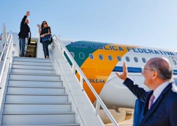 Lula embarca com destino a Cuba para participar da Cúpula do G77 + China