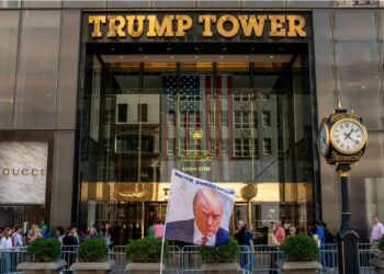 Trump tem até o fim do dia para cobrir sentença milionária ou perder propriedades