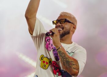 Festa dos Visitantes 2024 terá Belo e Thiaguinho em Parintins e troca de ingresso por alimentos