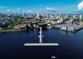 Prefeitura inaugura inédito píer turístico conectado ao mirante Lúcia Almeida