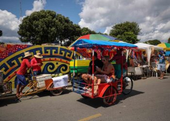 Festival de Parintins 2024: Amazonastur indica roteiro imperdível para quem visita pela primeira vez a Ilha da Magia