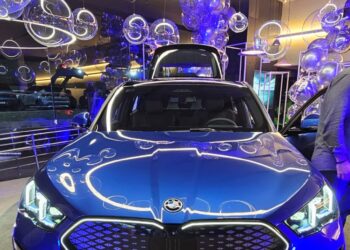 BMW Lança iX2 em Manaus: Inovação e Sustentabilidade em Destaque