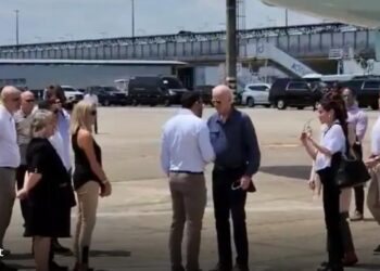 Presidente Americano Biden chega a Manaus para visita inédita à Amazônia