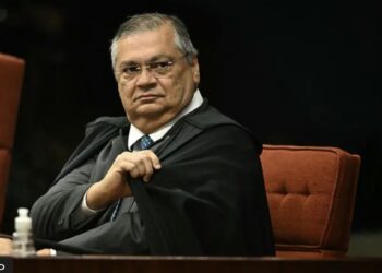 Moraes e Dino votam pela condenação de Bolsonaro: o que aconteceu hoje no STF