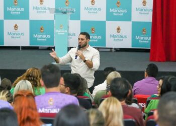 Prefeitura de Manaus promove encontro sobre o papel da comunicação no assessoramento pedagógico